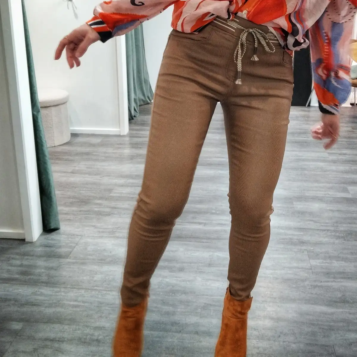 Pantalon simili cuir beige