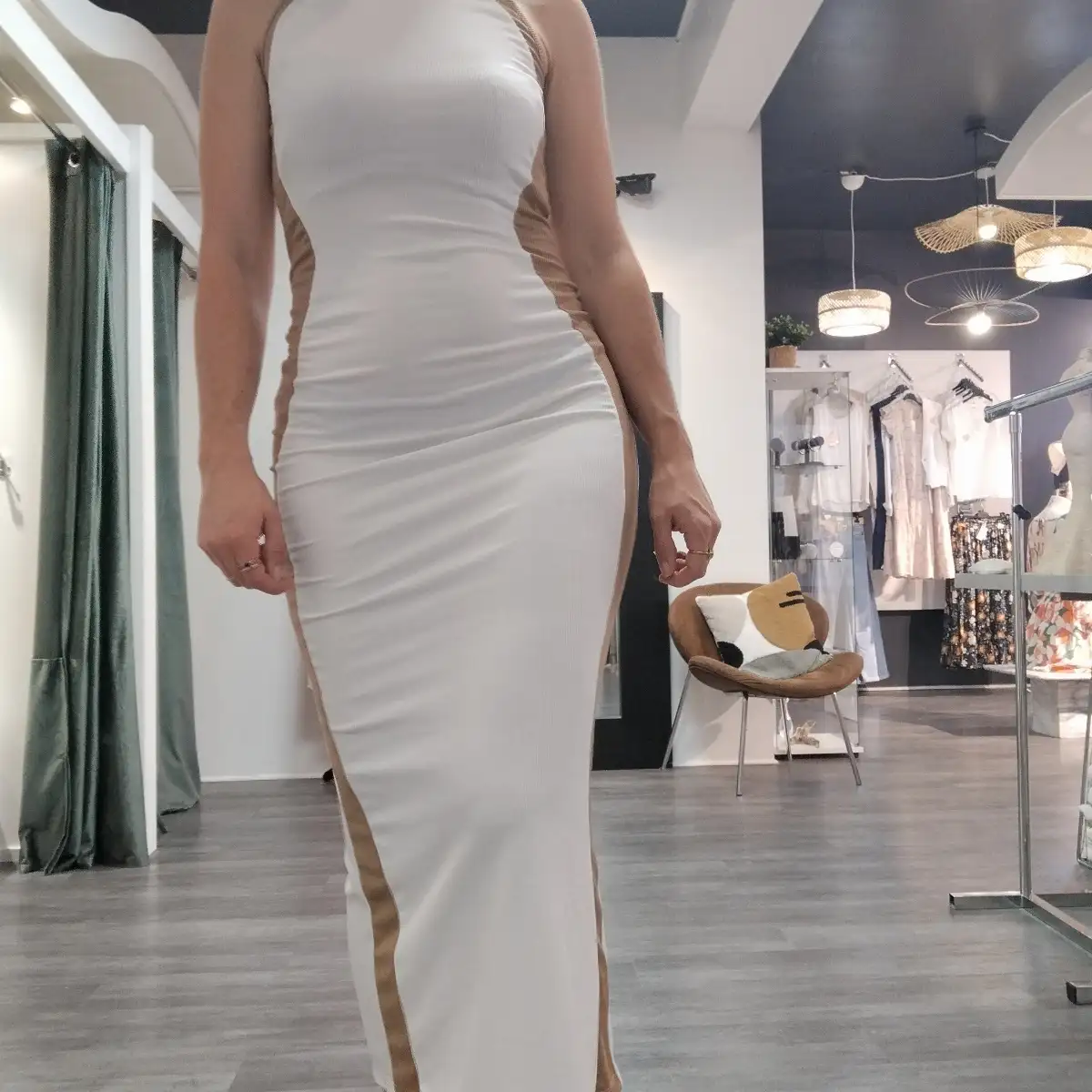Robe écrue/bandes beiges